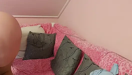 Adventure in Bed of Horny and Hottest German Granny!