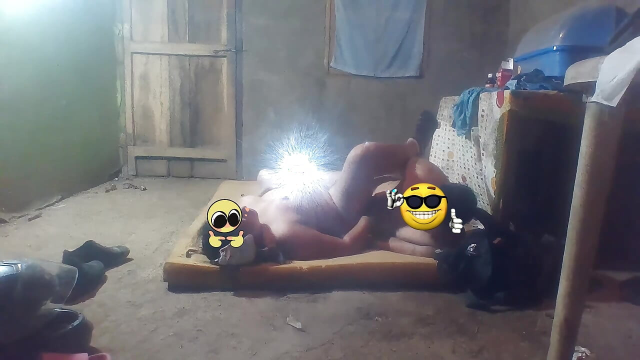 Une chaudasse mariée se fait baiser sans préservatif par son taureau. Tous les rêves de cocu. Partie 1.