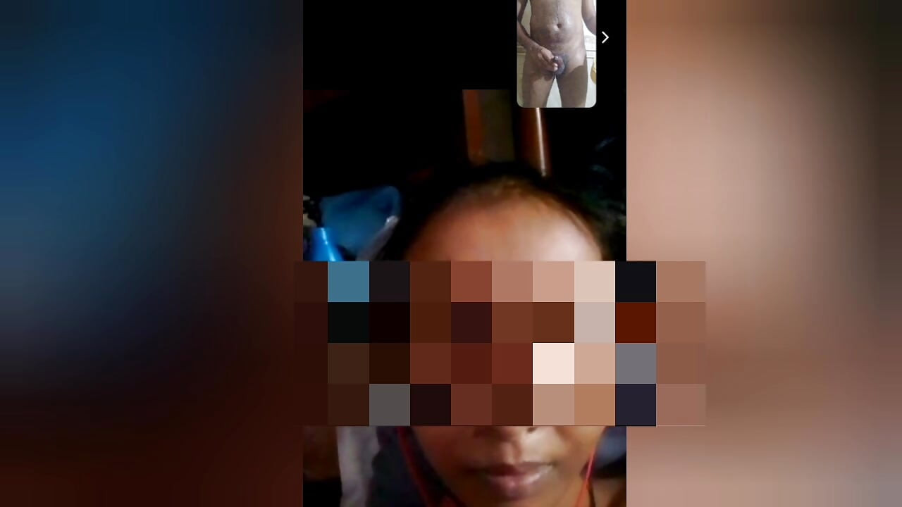 印度性感人妻视频通话性爱