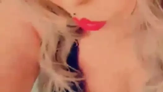 Simmy Violet TS Dancing Tiktok Gorgeous!