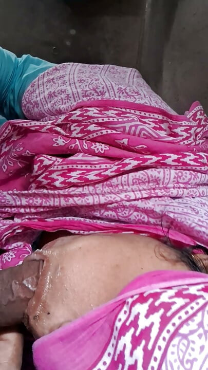 Muslim stepaunty ki sana ko choda