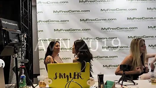 Uğur böceği ile 2019 Avn Expo