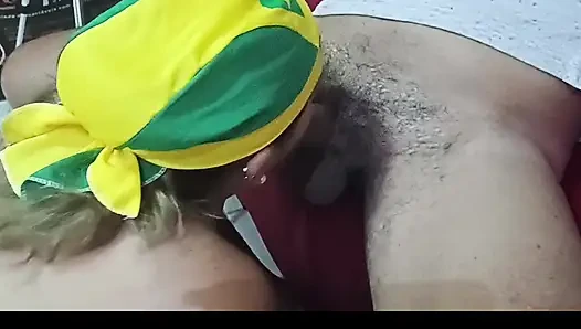 Cewek brasil tukang telan kontol