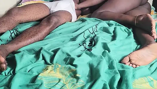 Seks hardcore dengan kontol besar ini