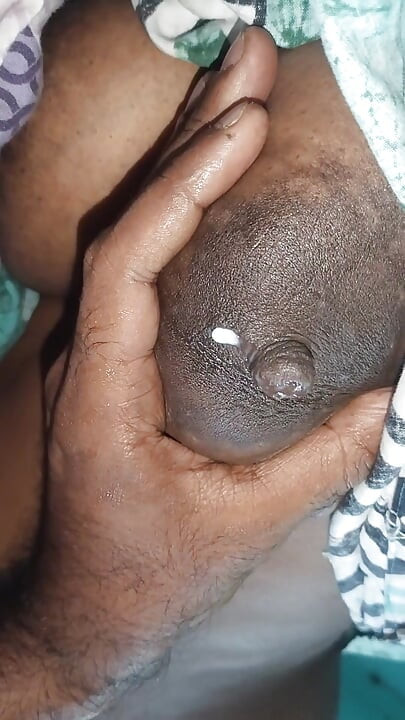 Hintli komşu kadının ateşli amcığı