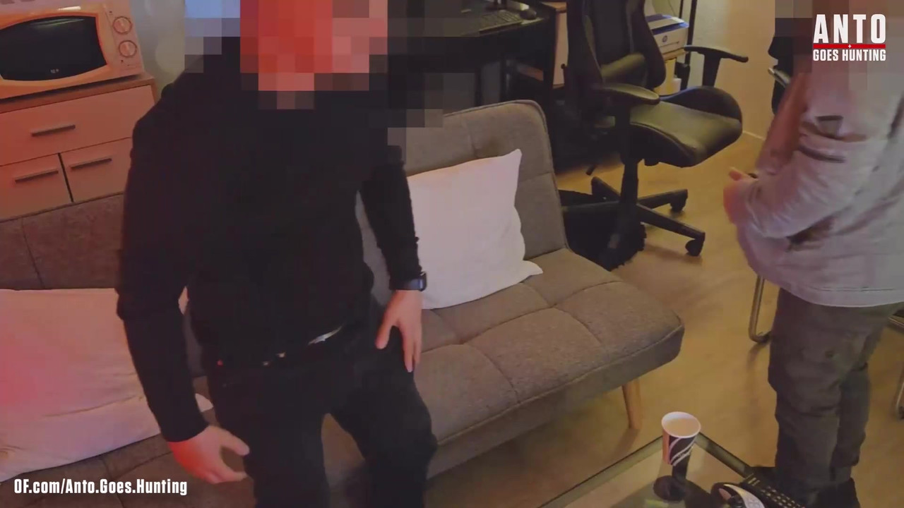 克里斯和史蒂文的首次3P当晚他们认识了对方