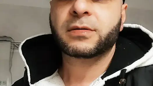 Banyoda edepsiz oyun, sox ve ayaklar