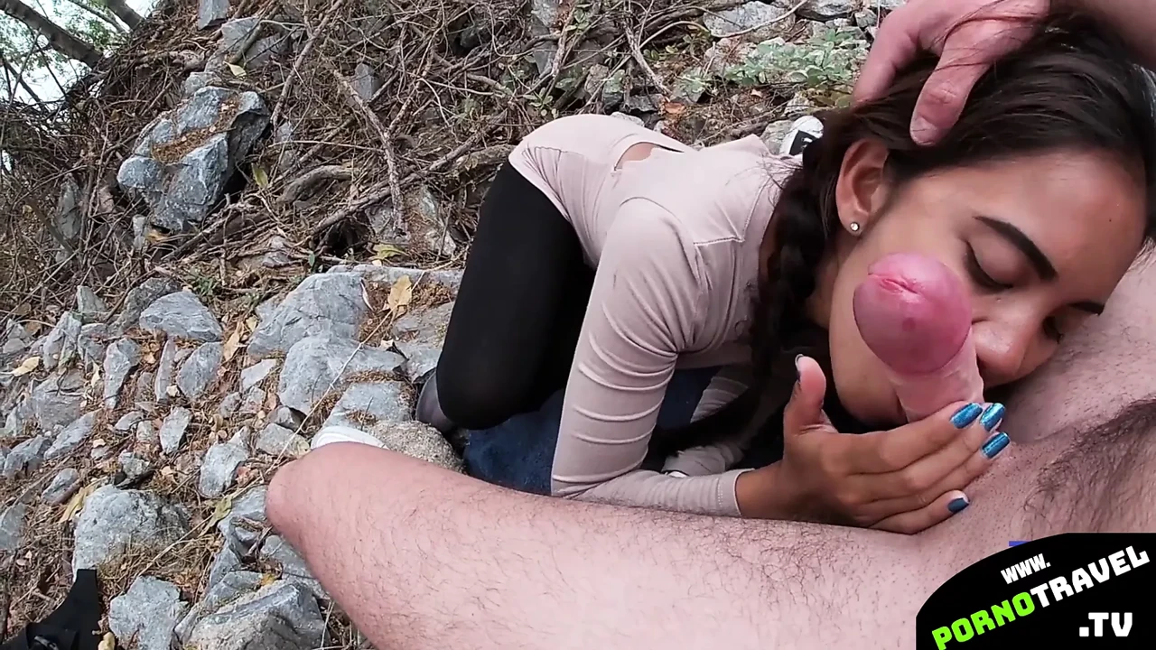 Outdoor blowjob and fuck