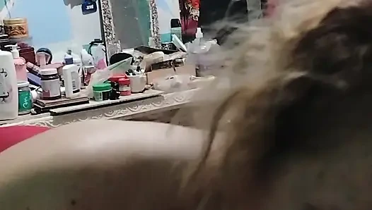 Ibu-ibu yang kaya raya