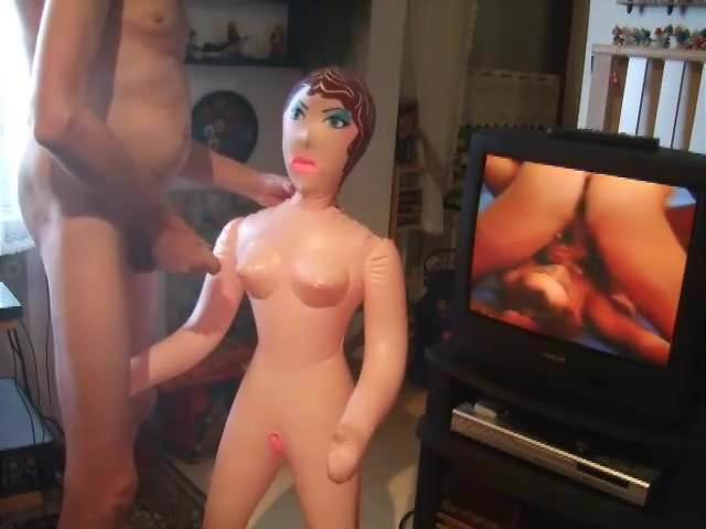 Beim Porno gemeinsam wichsen