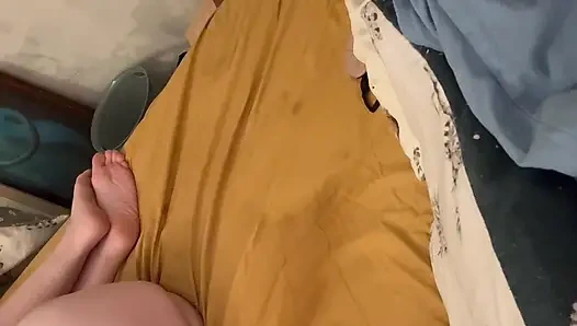 Fanny yalama ve sikişme için telefonla harika esneklik filme alma serbest çekim