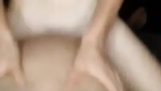 Ковбойша Гртиона ездит на моём члене и кричит от удовольствия