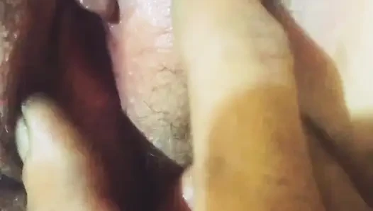 Çarpıcı tıkaçlı hamile kadın