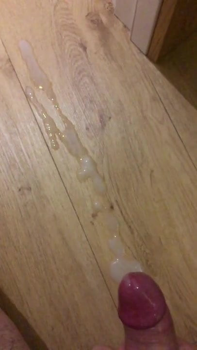 HUGE CUMSHOT on the floor Slow motion