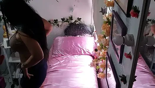 Kocama masaj yaptıracağımı söyledim, sadece masajçının erkek olduğunu söylemedim