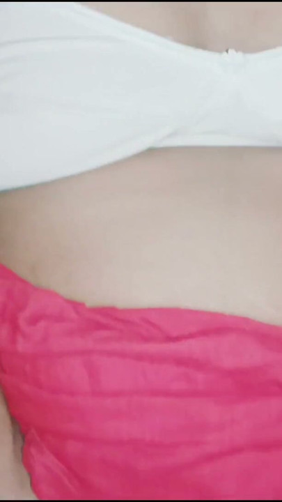 Indian Desi girl Pinky's bhabhi sex | Clip 1