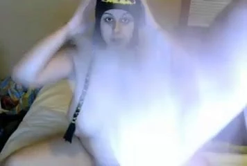Big breast girl uses vibe on her open fat pussy