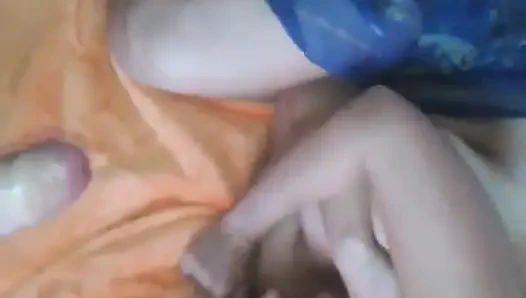 Selena's close up blowjob pleasure