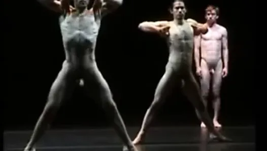 Эротическое танцевальное представление 6 - обнаженный мужской балет