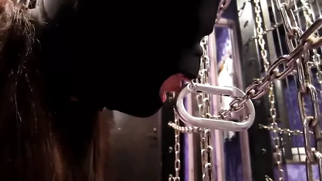 Slut screaming ringnose