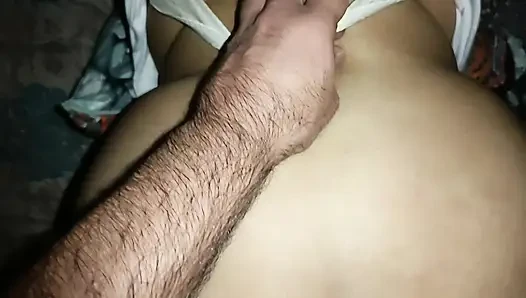 Stiefschwester Ko Chood Diya spät in der Nacht