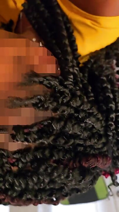 Sugeam pula Stăpânului până a explodat în gura mea