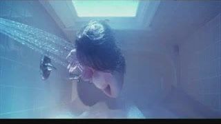 Katharine Isabelle ha girato la scena della doccia