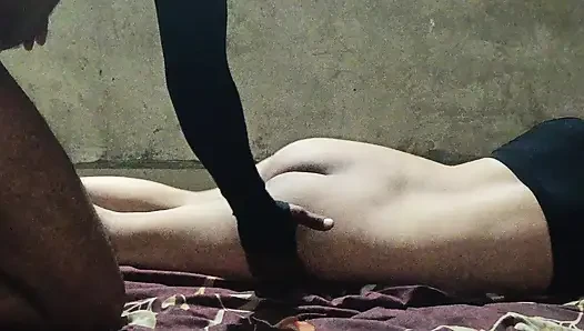 Üvey kız kardeşim götüne çok sert boşalıyor
