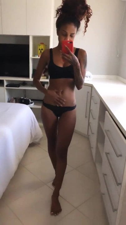 LuanaDias Se Exibindo De Lingerie 1 2019 HD