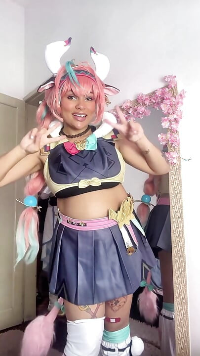 Getting Ready for Cosplay Con - Varesa Genshin Impact