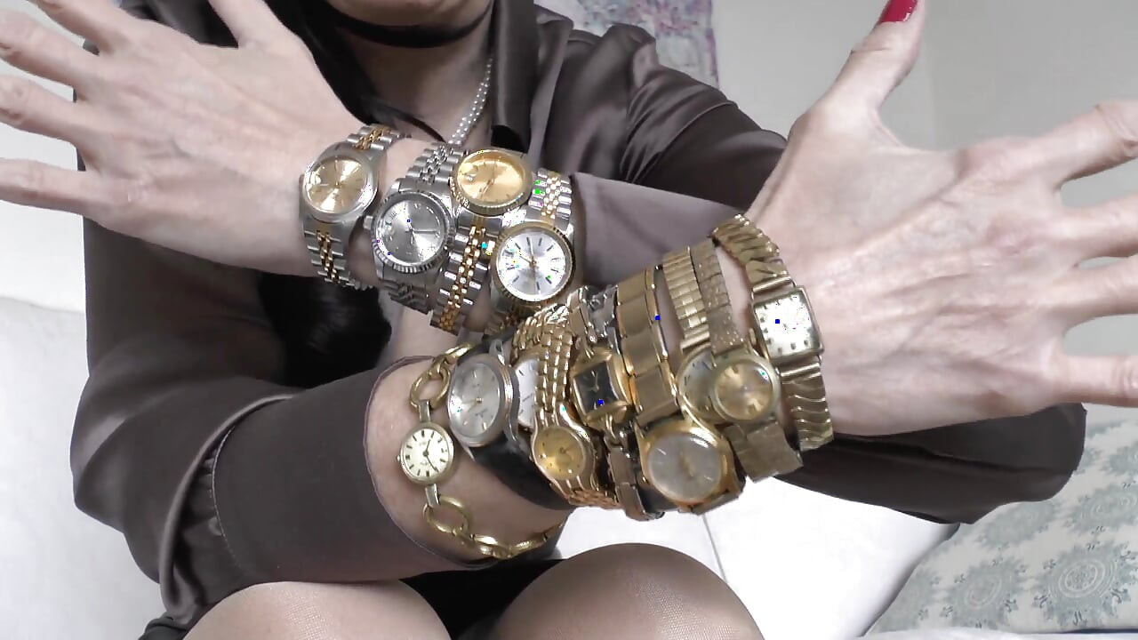 在手表继承性感手表在手淫时发出声音, Lady Victoria Valente