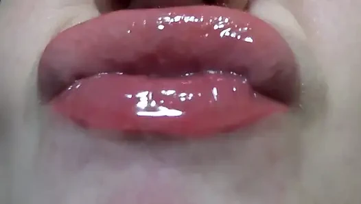 Lippen-fetisch! Küssen! Lippen glänzen!