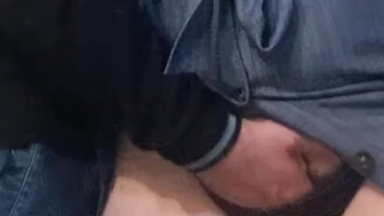 WOW!!! Stranger's Fingers Playing With Hairy Pussy