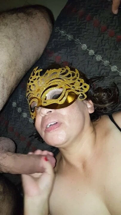 My wife love suck dick