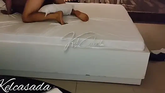 Мой муж нанял меня трахнуть перед собой, пока он снимает на видео и дрочить! Часть 3