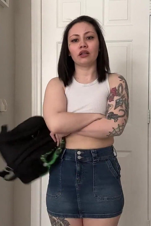 Your Step Sister Shrinks You