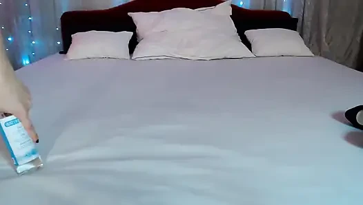 Amcık germe ve sikiş canlı
