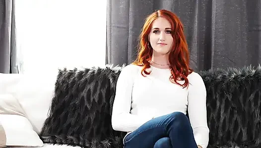 Transsexual redhead Rachael Belle fucks Jenna Creed in the ass