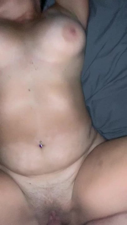 Amateur wife getting creampied