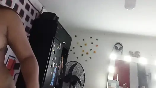 Komşumun her gün beni siktiğini söylediğimde kocam beni affedecek mi?