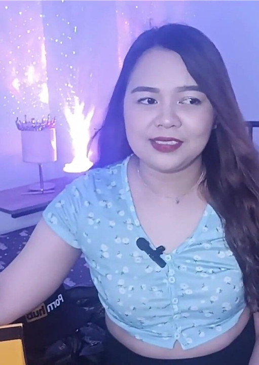 Unboxing My 25k Subscribers Gift From Pornhub