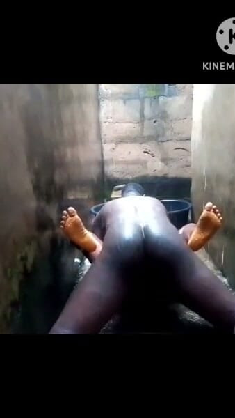 my step brother fucks me in the rain. I am satisfied | Clip 2
