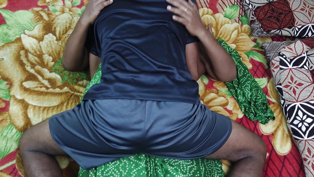 Tamil stepmom and stepson Sex with Young stepson