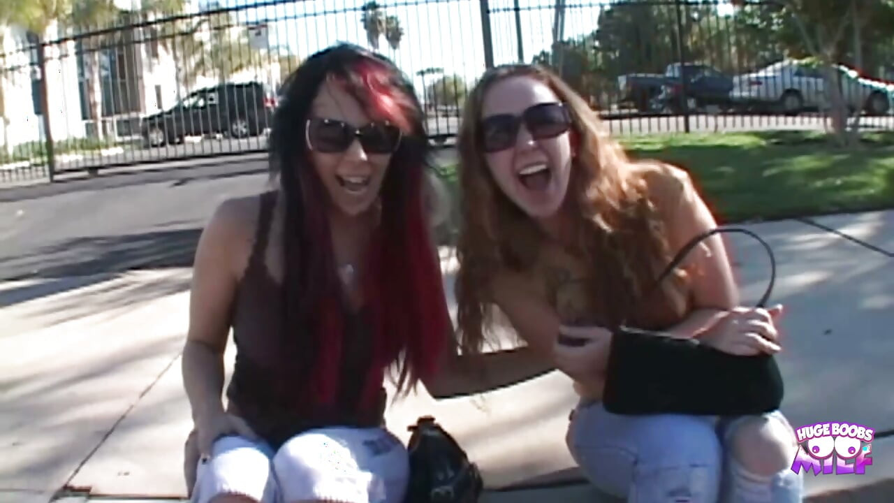 Isis Ray and Leighlani Red Gladly Accept to Film the Interracial Blowbang and Happily Strip