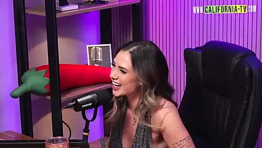 Heißes Schätzchen Rafa Lima Zeigt Ihren Körper Und Erzählt Ihre Fantasien