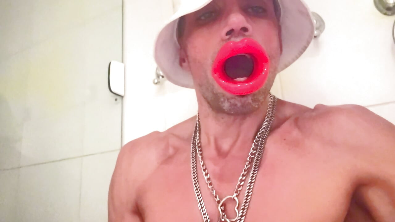 PLAYING DIRTY, TOILET BITCH SLUT , NAUGHTY GUY, PIG , FETISH, LIPS , NASTY STRAIGHT GUY MARRIED SISSY