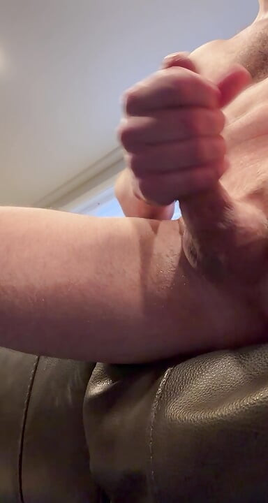 Working up his precum without orgasm