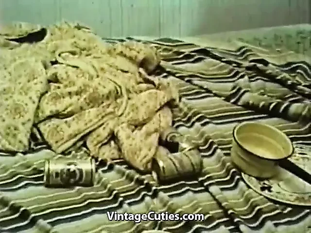 Husband Returned to Fuck His Boring Wife (1970s Vintage)