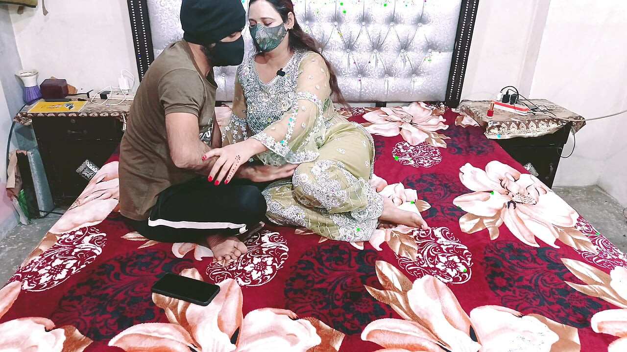 Pierwszy raz z macochą piesek seks analny indyjski Desi Xxxxx sex