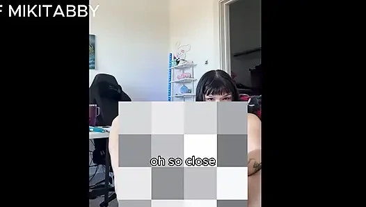 SÜßES EGIRL LUTSCHT UND REITET miki